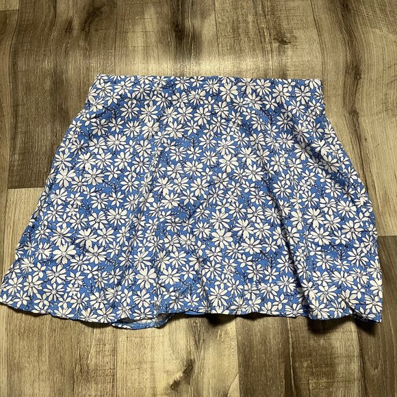 American Eagle Mini Flare Layered Mid Rise Skirt Blue Floral NWT Women’s Size M - Picture 2 of 8